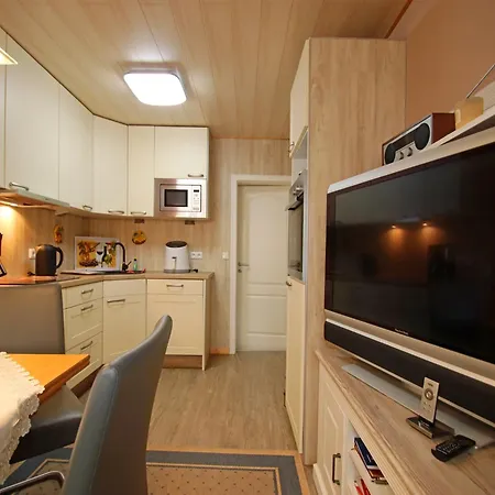 Apartment Cozy In Near Sea