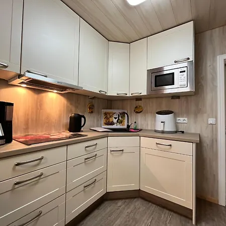 Apartment Cozy In Near Sea