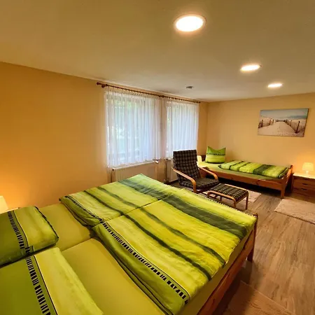 Cozy In Near Sea Apartment *