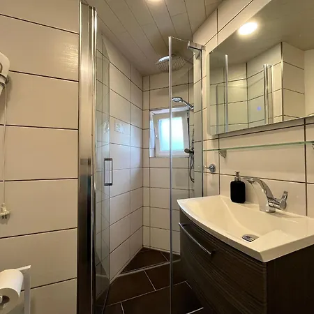 Cozy In Near Sea Apartment *